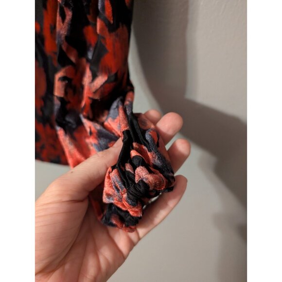 Ella Rafaella Rhubarb Red Black Velvet Blouse Size S Long Sleeve NWT - Picture 4 of 8